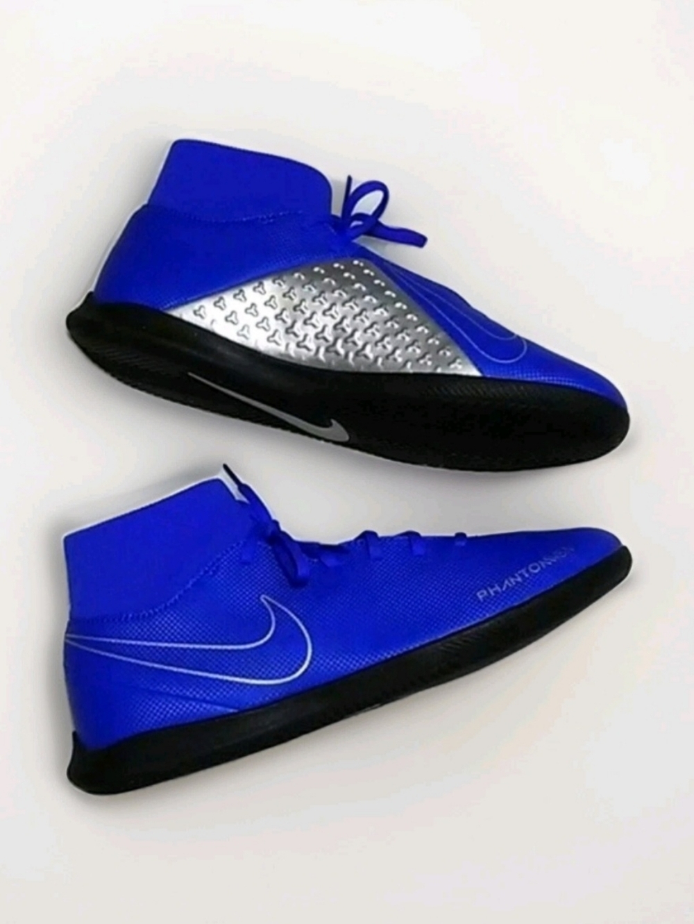 NEW Nike Phantom Vision Club DF IC Indoor Soccer Shoes Mens 6.5 Womens 8 Unisex